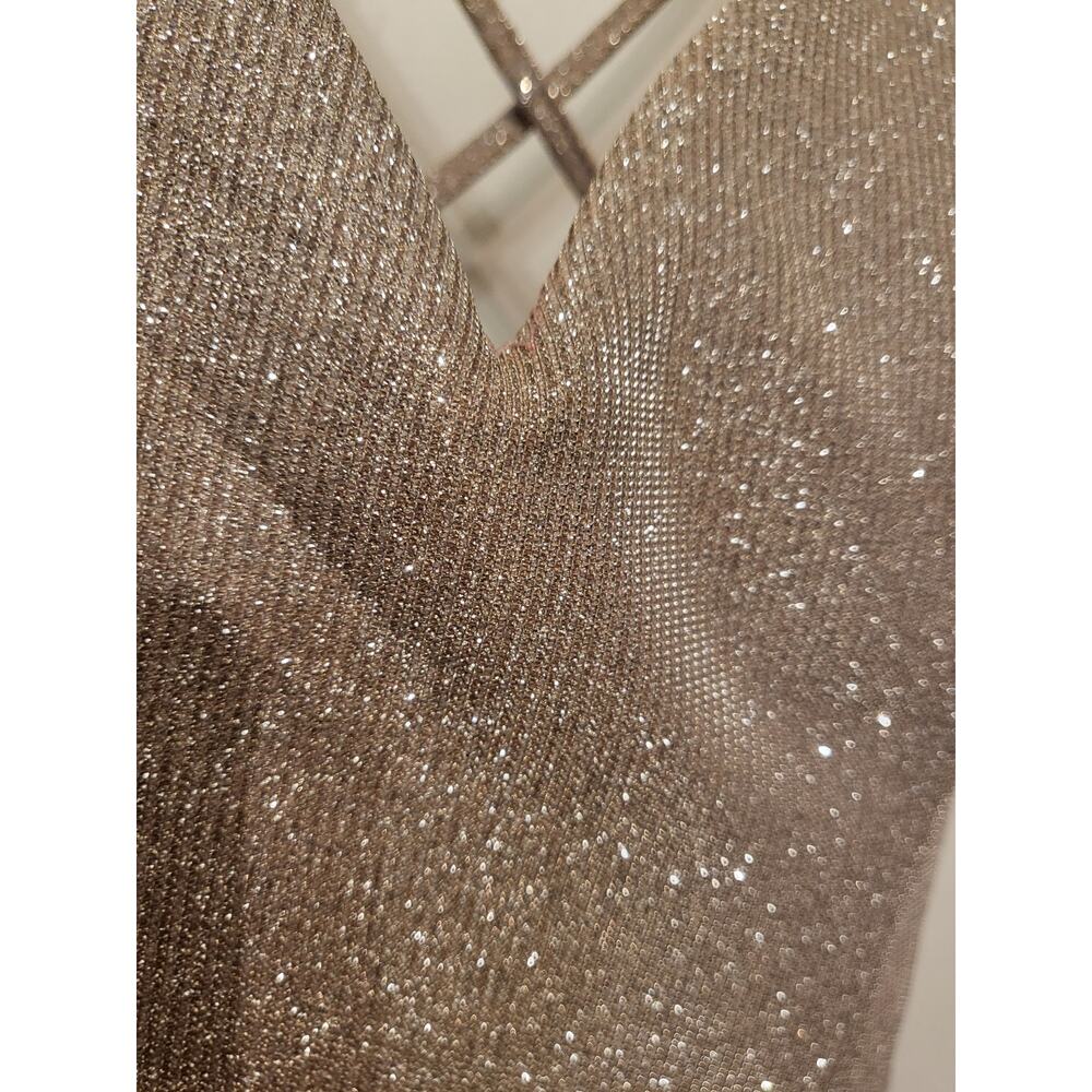 Windsor Sparkly Gold Formal Dress Size 1/2 - Picture 11 of 13